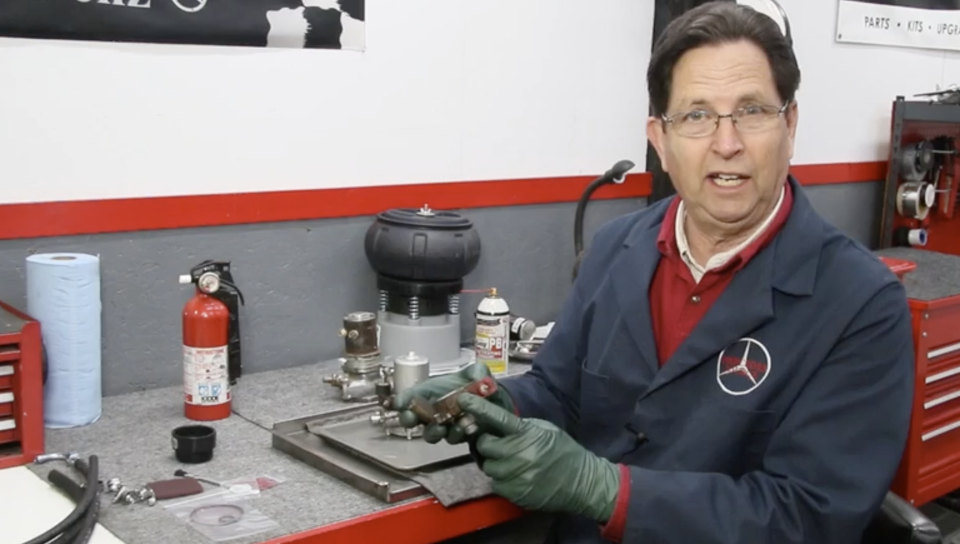 Mercedes Short Fuel Pump Instructions - On Demand Video